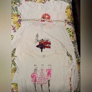 LOFT Tshirts 3 Total Size XL, Girl In London, Girl With Fireworks, Girls In Pink